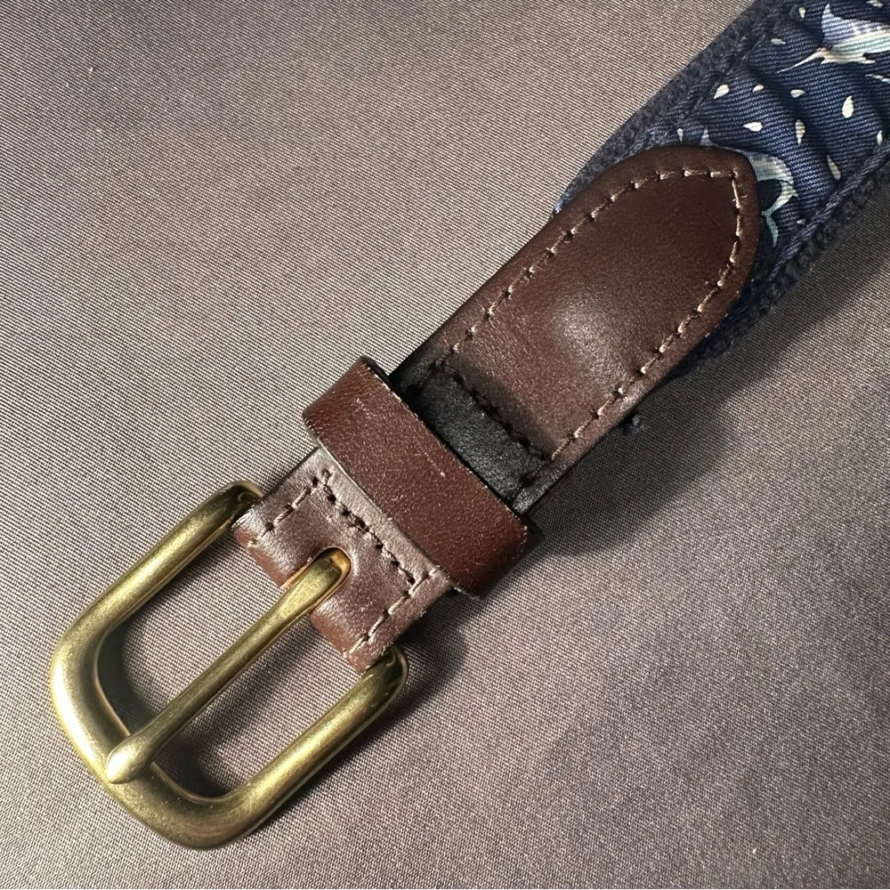 Vineyard Vines Navy Belt with Brass Buckle